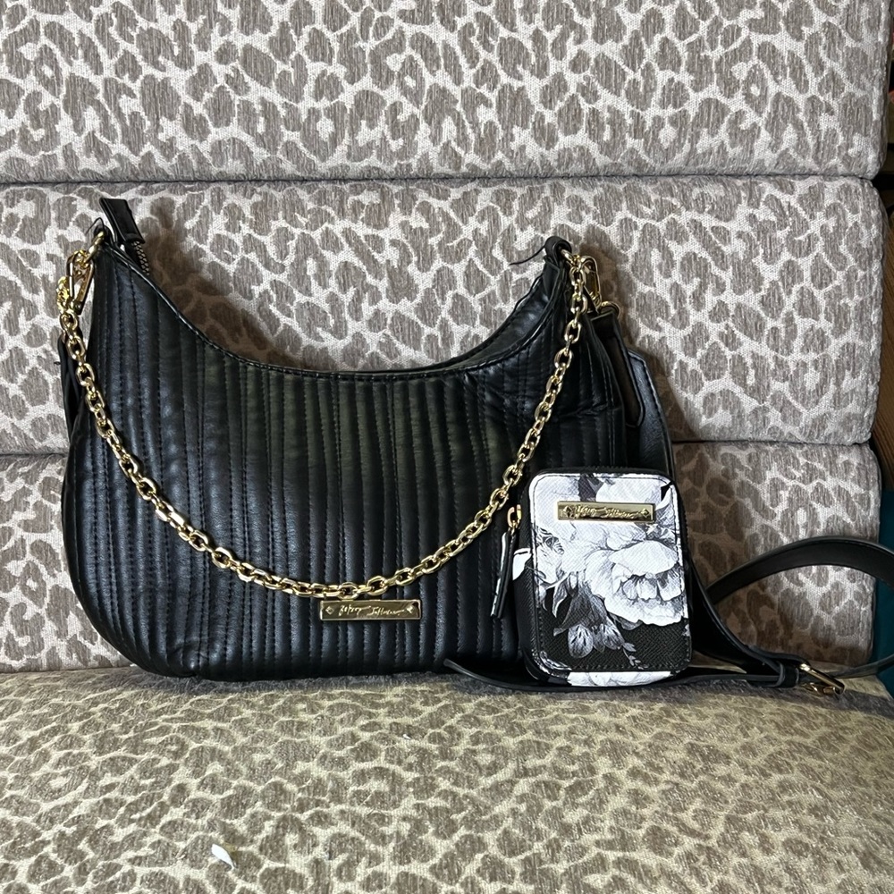Purse - Picture 2 of 4